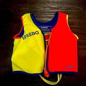 Kids swim vest
